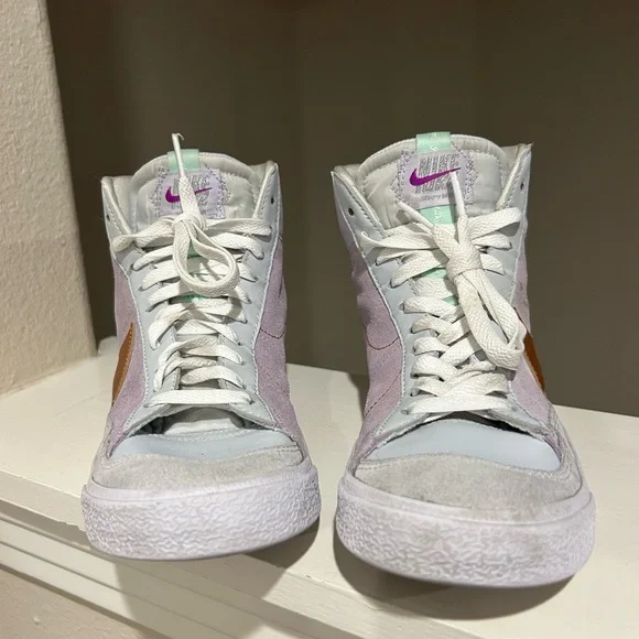 NIKE Blazer Youth Size 6Y Mid 77 Barley Grape Metallic Copper DQ6084 500 - Picture 8 of 9